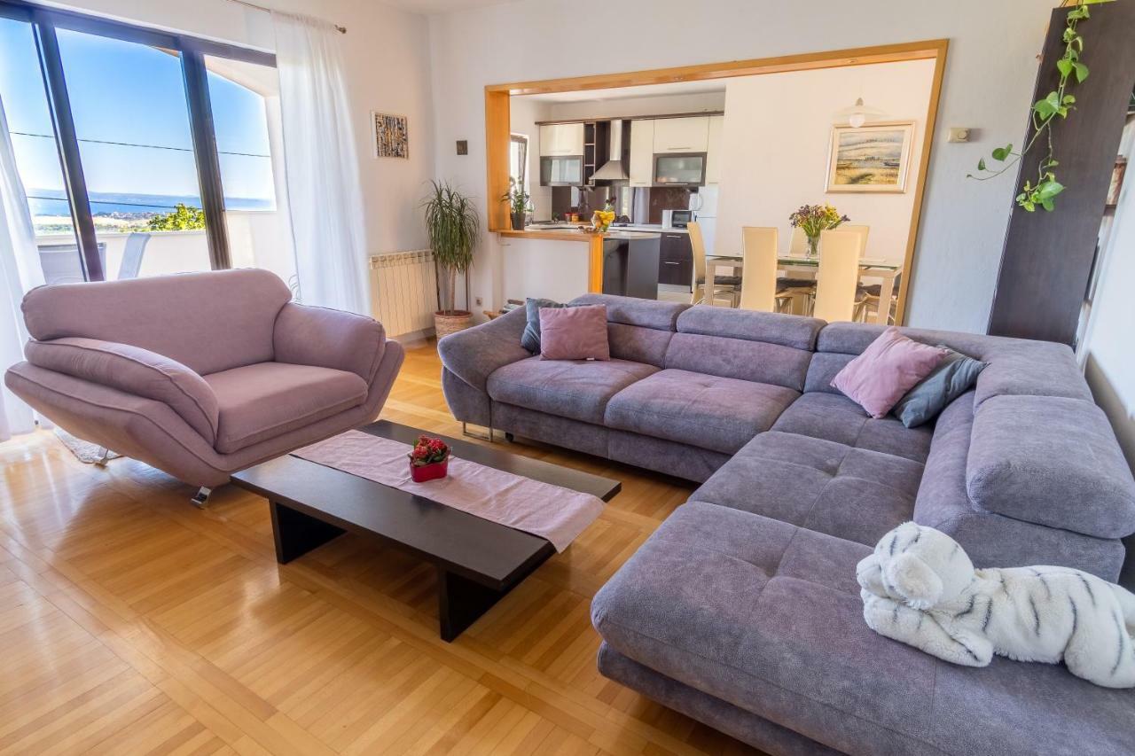 Apartment Orange Klis Екстериор снимка